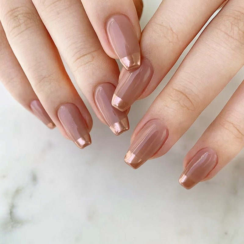 european-and-american-short-ballet-gold-french-manicure-simple-atmosphere-luxury-fake-nail-finished-wear-nail