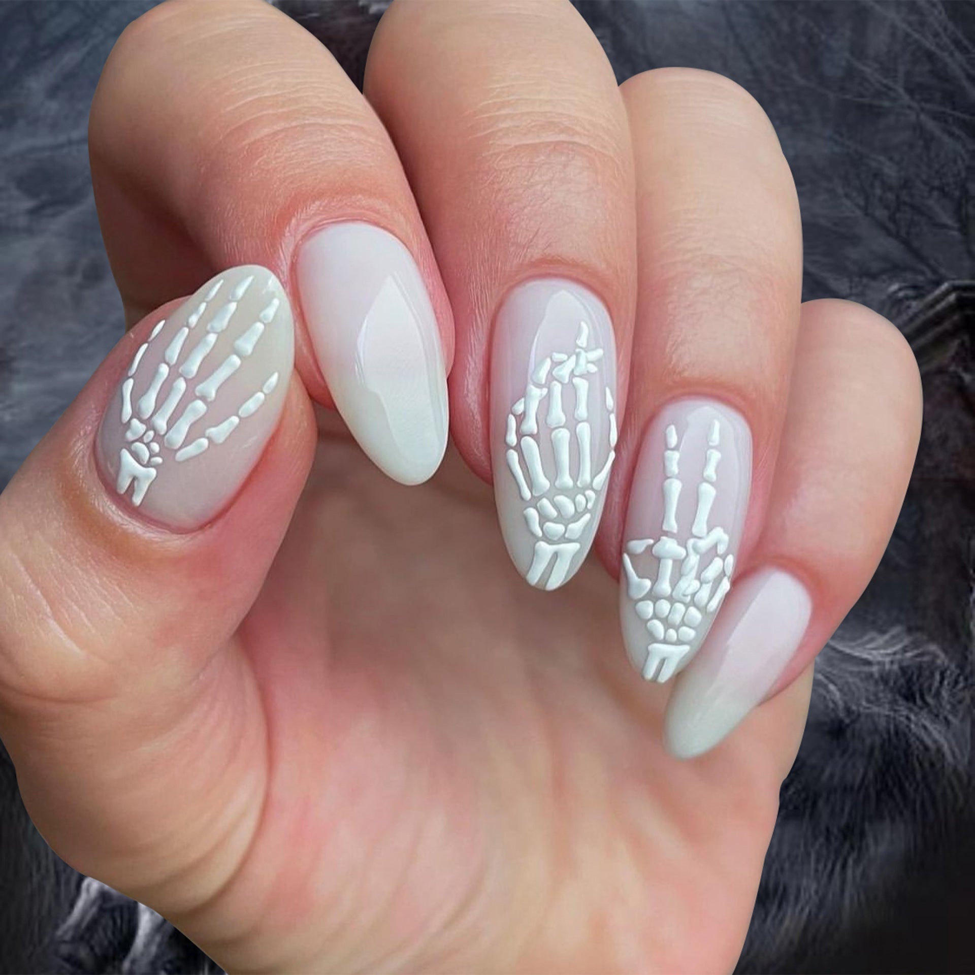 short-almond-wear-nail-24-years-halloween-bone-nail-art-white-solid-color-wear-fake-nails-blazehot